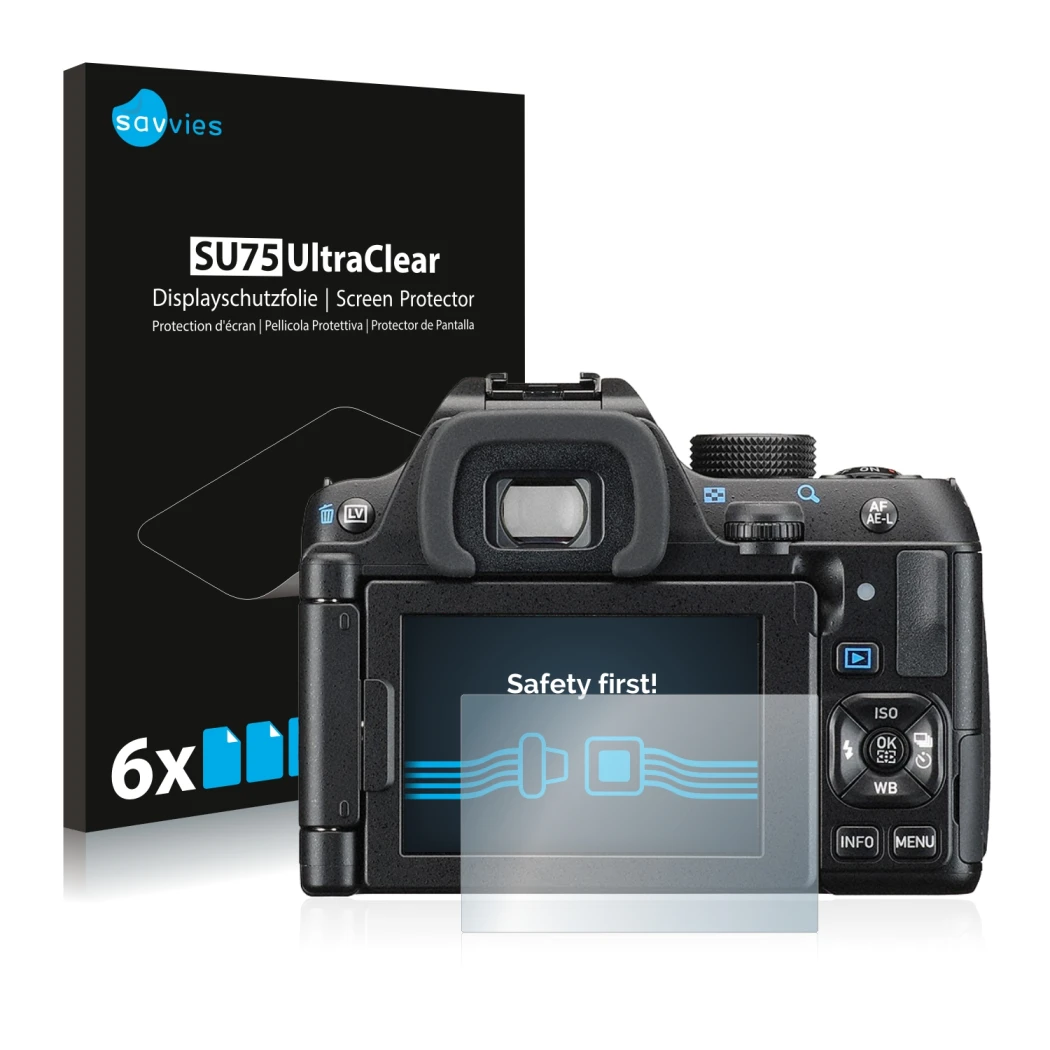 Front side of a product packaging with the brand logo Savvies. Next to it is the device Pentax K-70 shown with the correspondi