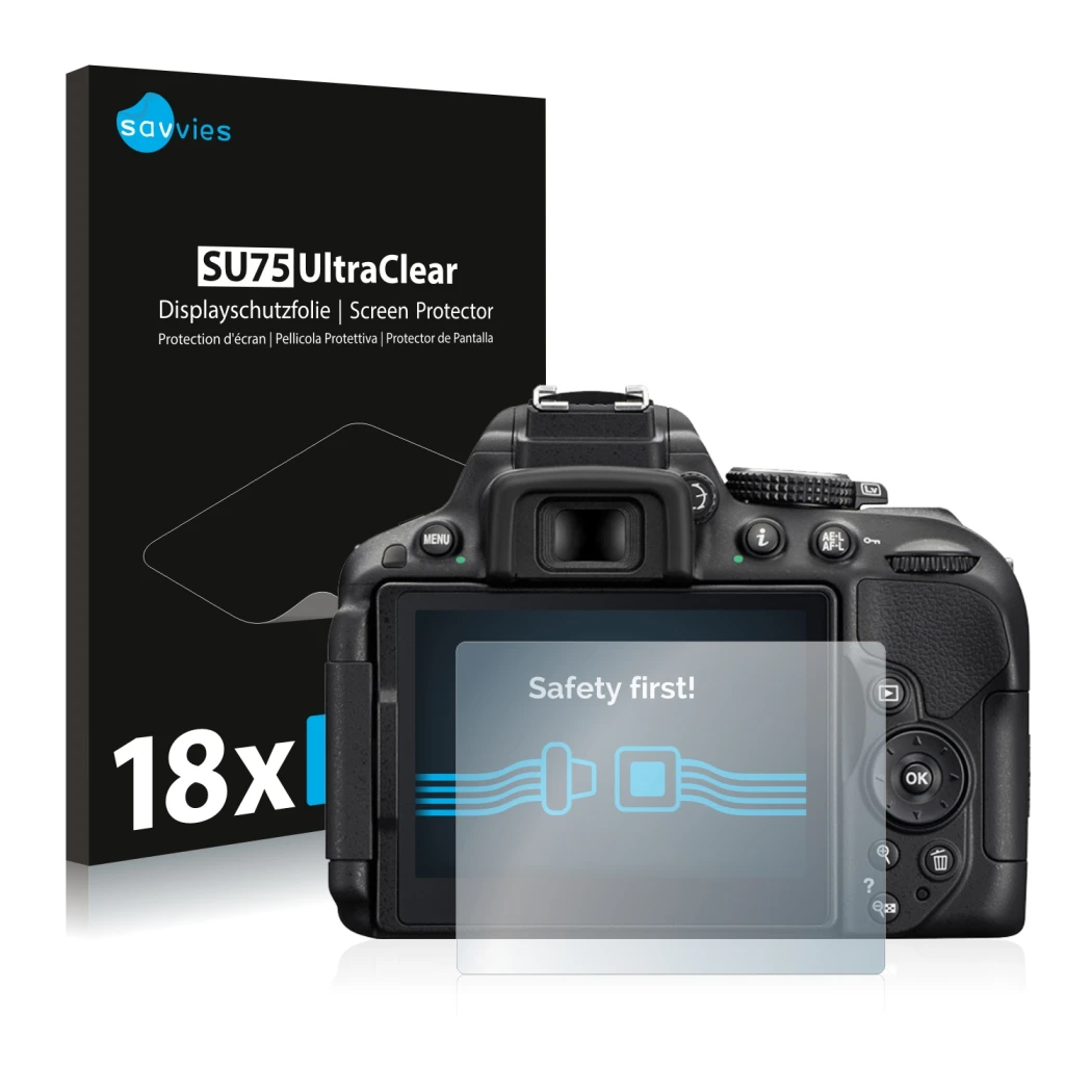 Front side of a product packaging with the brand logo Savvies. Next to it is the device Nikon D5300 shown with the correspondi