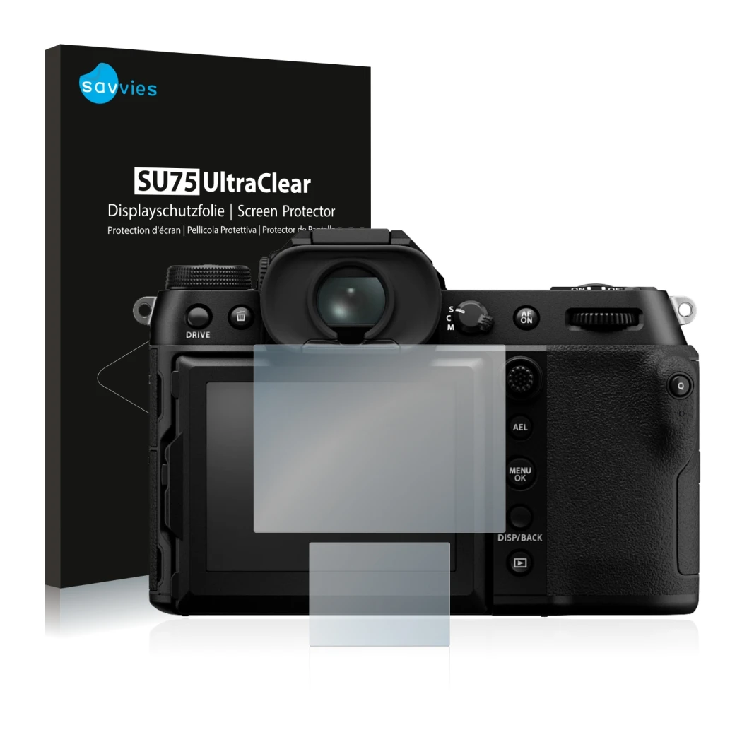 Front side of a product packaging with the brand logo Savvies. Next to it is the device Fujifilm GFX100S shown with the corres