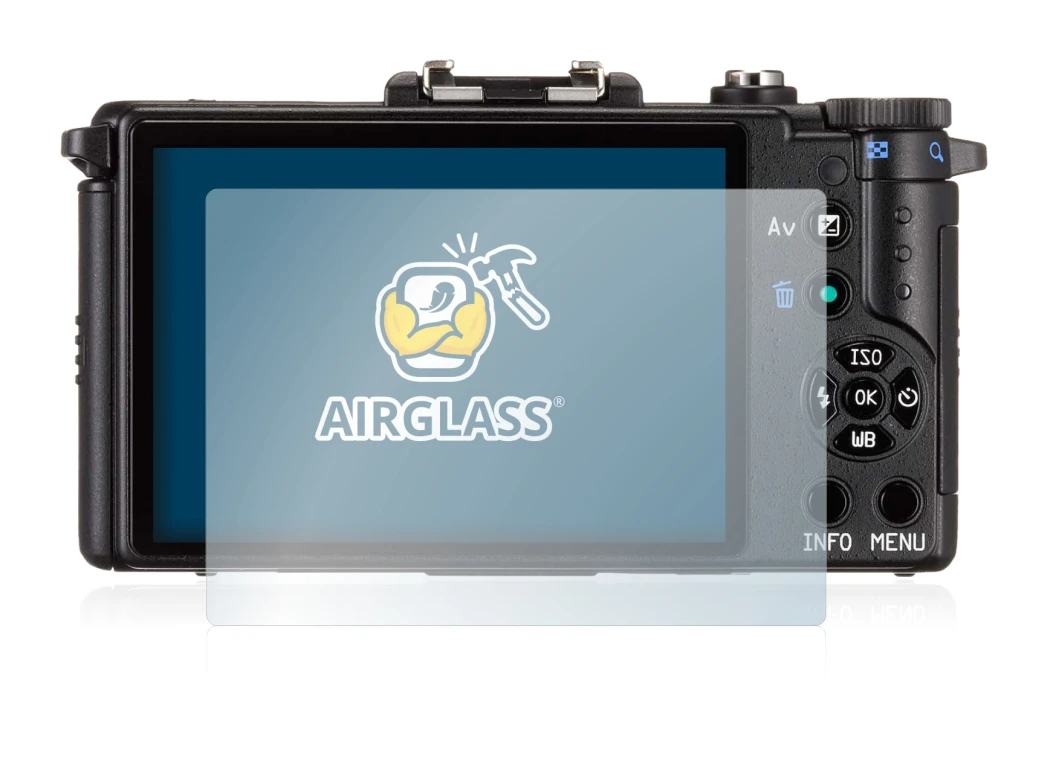 Image of the device Pentax Q with a wide variety of screen protectors.