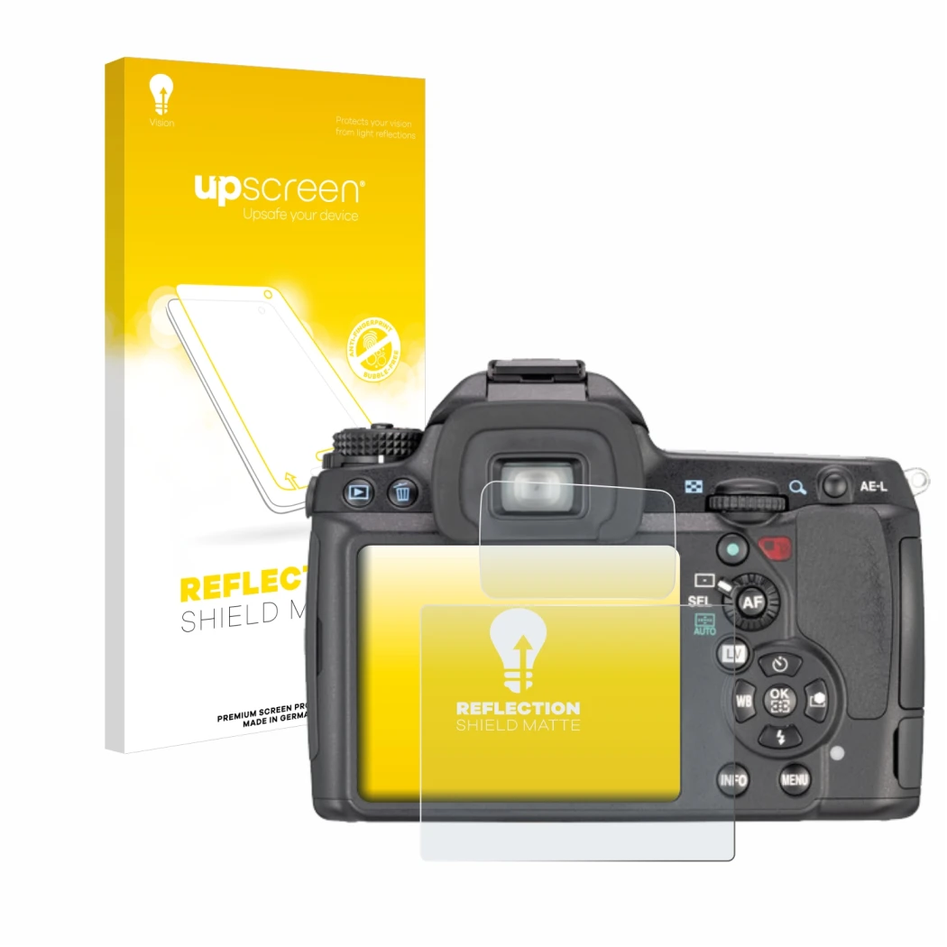 Front side of a product packaging with the brand logo upscreen. Next to it is the device Pentax K7, K-7 shown with the corresp