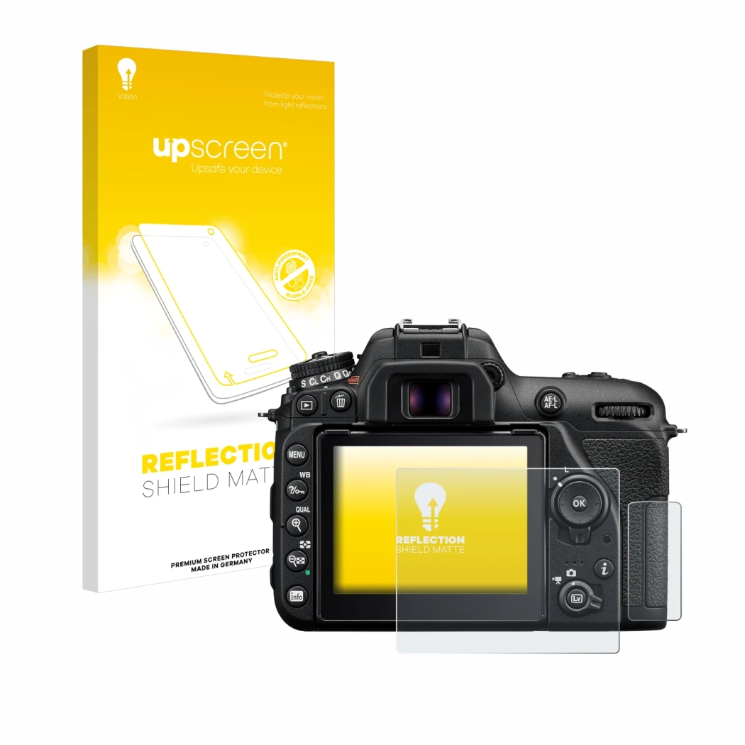 Front side of a product packaging with the brand logo upscreen. Next to it is the device Nikon D7500 shown with the correspond