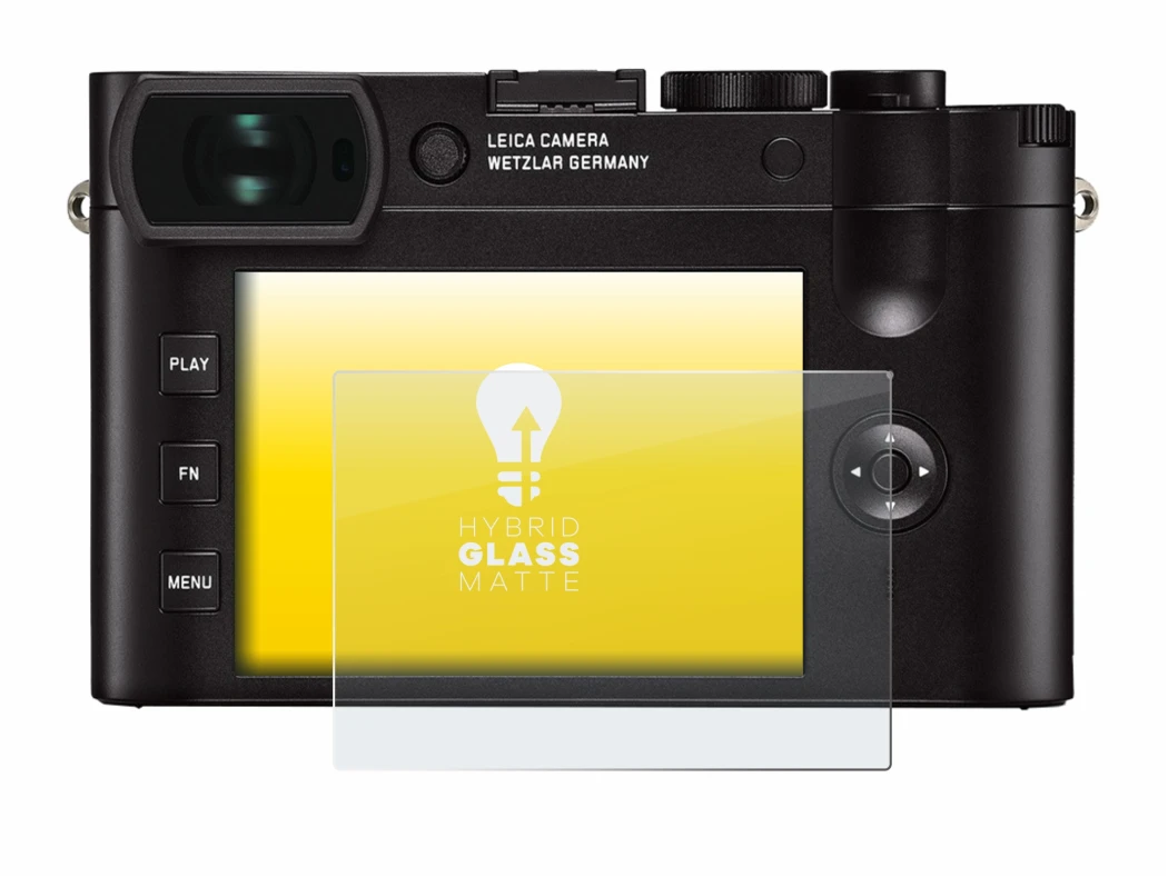 Image of the device Leica Q2 with a wide variety of screen protectors.