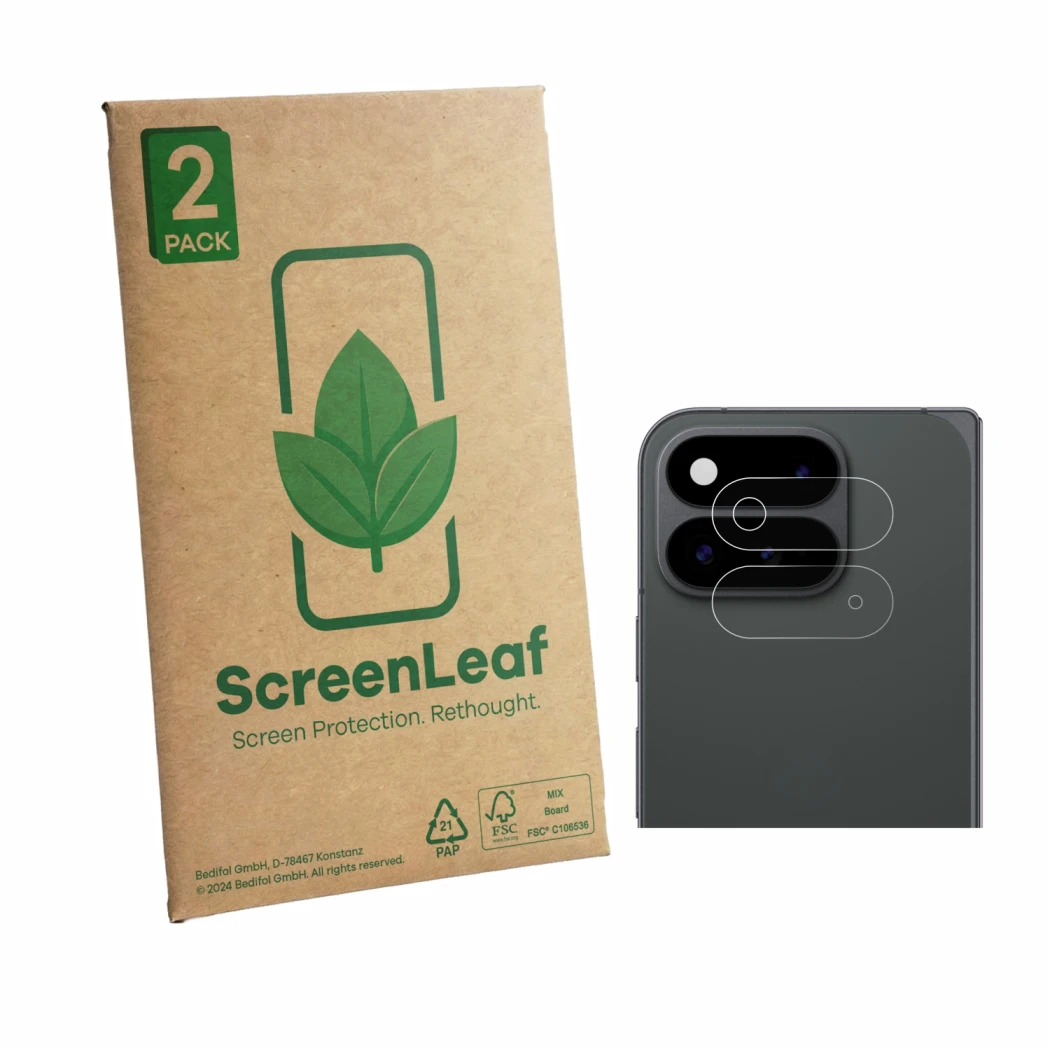 Front side of a product packaging with the brand logo ScreenLeaf. Next to it is the device Google Pixel 11 Pro Fold (ONLY Came