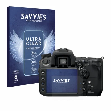 Front side of a product packaging with the brand logo Savvies. Next to it is the device Sony Alpha 700 (DSLR-A700) shown with 