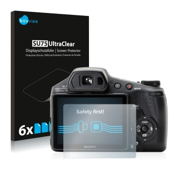 Front side of a product packaging with the brand logo Savvies. Next to it is the device Sony Cyber-Shot DSC-HX200V shown with 