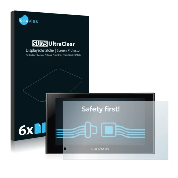 Front side of a product packaging with the brand logo Savvies. Next to it is the device Garmin nüvi 2599LMT-D shown with the c