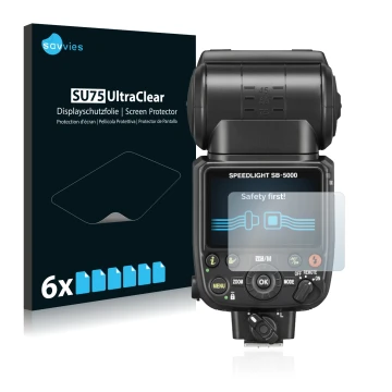 Front side of a product packaging with the brand logo Savvies. Next to it is the device Nikon SB-5000 shown with the correspon