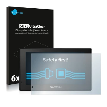 Front side of a product packaging with the brand logo Savvies. Next to it is the device Garmin DriveSmart 51 LMT-D shown with 