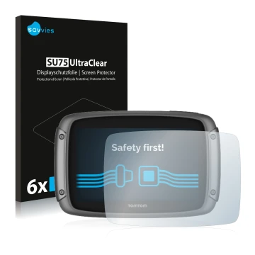 Front side of a product packaging with the brand logo Savvies. Next to it is the device TomTom Rider 500 shown with the corres