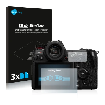 Front side of a product packaging with the brand logo Savvies. Next to it is the device Panasonic Lumix DC-S1R shown with the 
