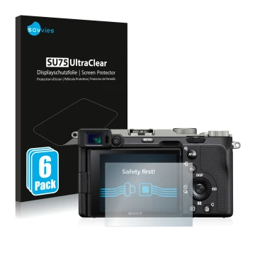 Front side of a product packaging with the brand logo Savvies. Next to it is the device Sony Alpha 7C shown with the correspon