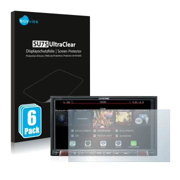 Front side of a product packaging with the brand logo Savvies. Next to it is the device Alpine iLX-702D shown with the corresp