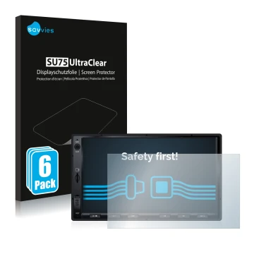 Front side of a product packaging with the brand logo Savvies. Next to it is the device Atoto S8 Standard 7 zoll shown with th