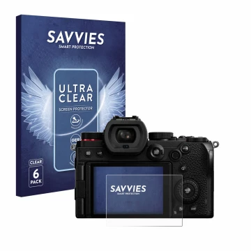 Front side of a product packaging with the brand logo Savvies. Next to it is the device Panasonic Lumix DC-S5D shown with the 
