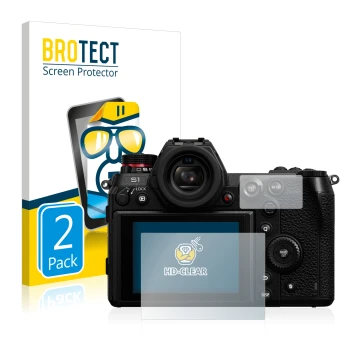 Front side of a product packaging with the brand logo BROTECT. Next to it is the device Panasonic Lumix DC-S1 shown with the c