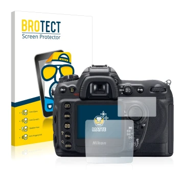 Front side of a product packaging with the brand logo BROTECT. Next to it is the device Nikon D200 shown with the correspondin