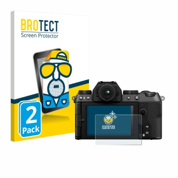 Front side of a product packaging with the brand logo BROTECT. Next to it is the device Fujifilm X-S20 shown with the correspo
