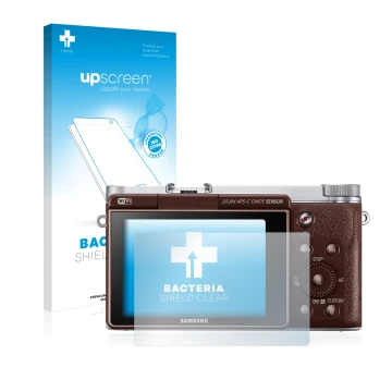 Front side of a product packaging with the brand logo upscreen. Next to it is the device Samsung NX3000 shown with the corresp