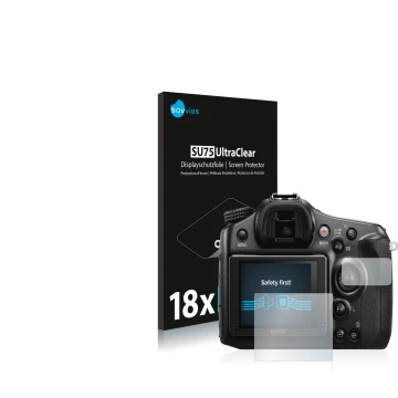 Front side of a product packaging with the brand logo Savvies. Next to it is the device Sony Alpha 68 shown with the correspon