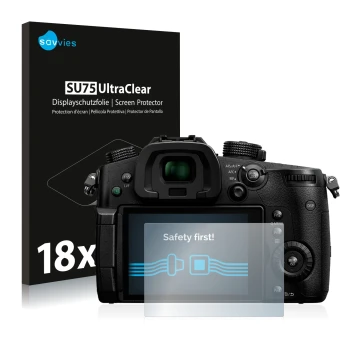 Front side of a product packaging with the brand logo Savvies. Next to it is the device Panasonic Lumix DC-GH5 shown with the 