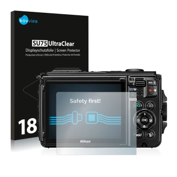 Front side of a product packaging with the brand logo Savvies. Next to it is the device Nikon Coolpix W300 shown with the corr