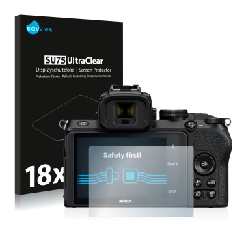 Front side of a product packaging with the brand logo Savvies. Next to it is the device Nikon Z 50 shown with the correspondin