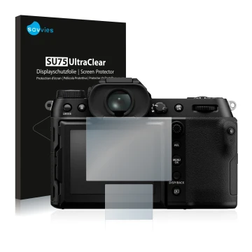 Front side of a product packaging with the brand logo Savvies. Next to it is the device Fujifilm GFX100S shown with the corres