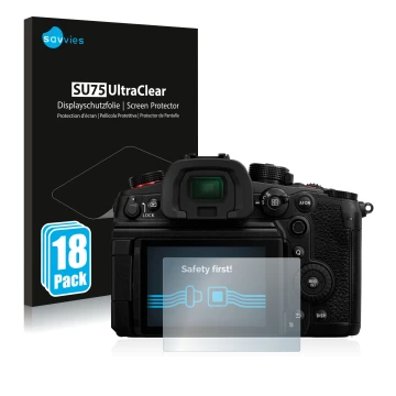 Front side of a product packaging with the brand logo Savvies. Next to it is the device Panasonic Lumix DC-GH6 shown with the 