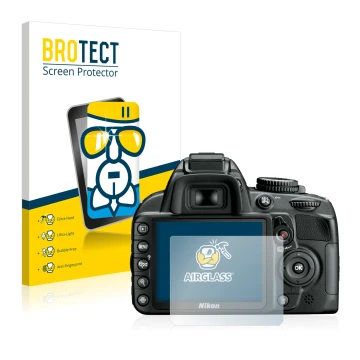 Front side of a product packaging with the brand logo BROTECT. Next to it is the device Nikon D3100 shown with the correspondi