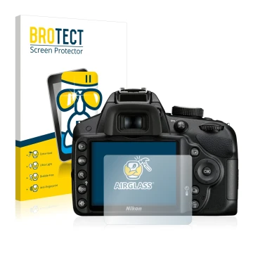 Front side of a product packaging with the brand logo BROTECT. Next to it is the device Nikon D3200 shown with the correspondi
