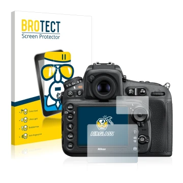 Front side of a product packaging with the brand logo BROTECT. Next to it is the device Nikon D810 shown with the correspondin