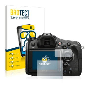 Front side of a product packaging with the brand logo BROTECT. Next to it is the device Sony Alpha 68 shown with the correspon