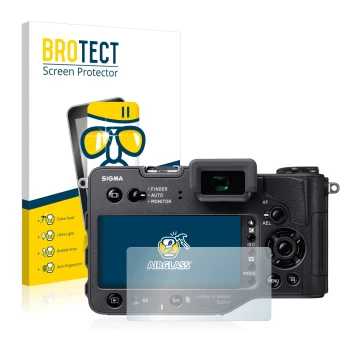 Front side of a product packaging with the brand logo BROTECT. Next to it is the device Sigma SD Quattro shown with the corres
