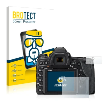 Front side of a product packaging with the brand logo BROTECT. Next to it is the device Nikon D780 shown with the correspondin