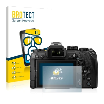 Front side of a product packaging with the brand logo BROTECT. Next to it is the device Olympus OM-D E-M1 Mark III shown with 