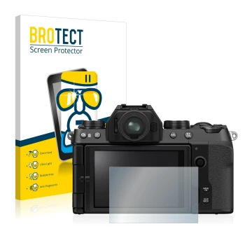 Front side of a product packaging with the brand logo BROTECT. Next to it is the device Fujifilm X-S10 shown with the correspo
