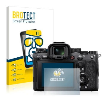 Front side of a product packaging with the brand logo BROTECT. Next to it is the device Sony Alpha 1 shown with the correspond