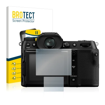 Front side of a product packaging with the brand logo BROTECT. Next to it is the device Fujifilm GFX100S shown with the corres