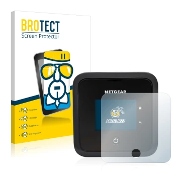 Front side of a product packaging with the brand logo BROTECT. Next to it is the device Netgear Nighthawk M5 shown with the co