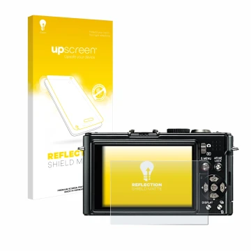 Front side of a product packaging with the brand logo upscreen. Next to it is the device Leica D-Lux 4 shown with the correspo