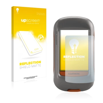 Front side of a product packaging with the brand logo upscreen. Next to it is the device Garmin Dakota 20 shown with the corre
