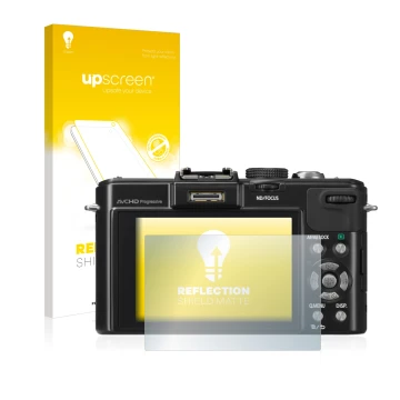 Front side of a product packaging with the brand logo upscreen. Next to it is the device Panasonic Lumix DMC-LX7 shown with th