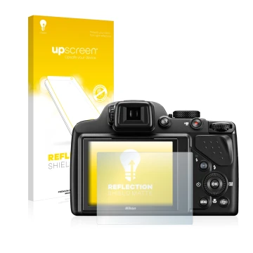 Front side of a product packaging with the brand logo upscreen. Next to it is the device Nikon Coolpix P530 shown with the cor