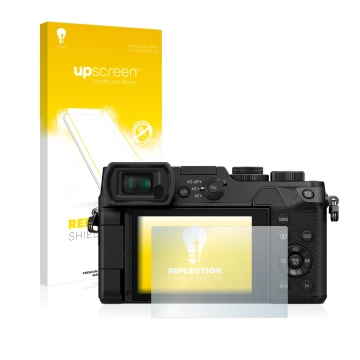 Front side of a product packaging with the brand logo upscreen. Next to it is the device Panasonic Lumix DMC-GX8 shown with th