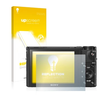 Front side of a product packaging with the brand logo upscreen. Next to it is the device Sony Cyber-Shot DSC-RX100 VI shown wi