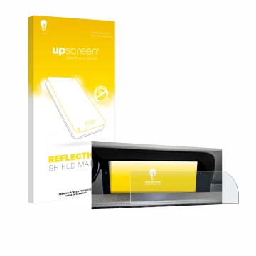 Front side of a product packaging with the brand logo upscreen. Next to it is the device Porsche 911 Typ 992 Cabrio PCM 6.0 sh