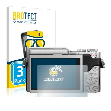 Front side of a product packaging with the brand logo BROTECT. Next to it is the device Panasonic Lumix DC-GX800 shown with th