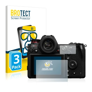 Front side of a product packaging with the brand logo BROTECT. Next to it is the device Panasonic Lumix DC-S1R shown with the 