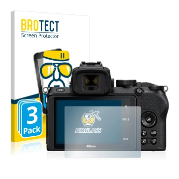 Front side of a product packaging with the brand logo BROTECT. Next to it is the device Nikon Z 50 shown with the correspondin